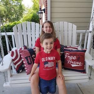 Meet your Posher, Sharon